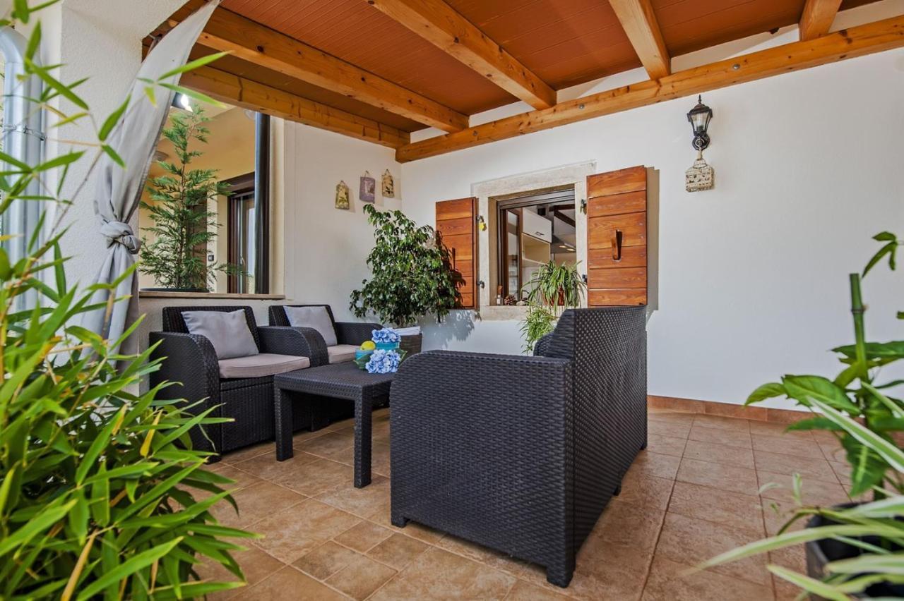 Holiday Apartment Daria 20 Ρόβινι Εξωτερικό φωτογραφία