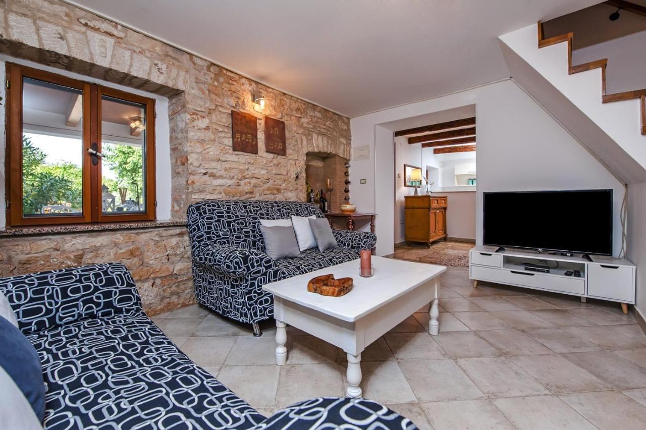 Holiday Apartment Daria 20 Ρόβινι Εξωτερικό φωτογραφία