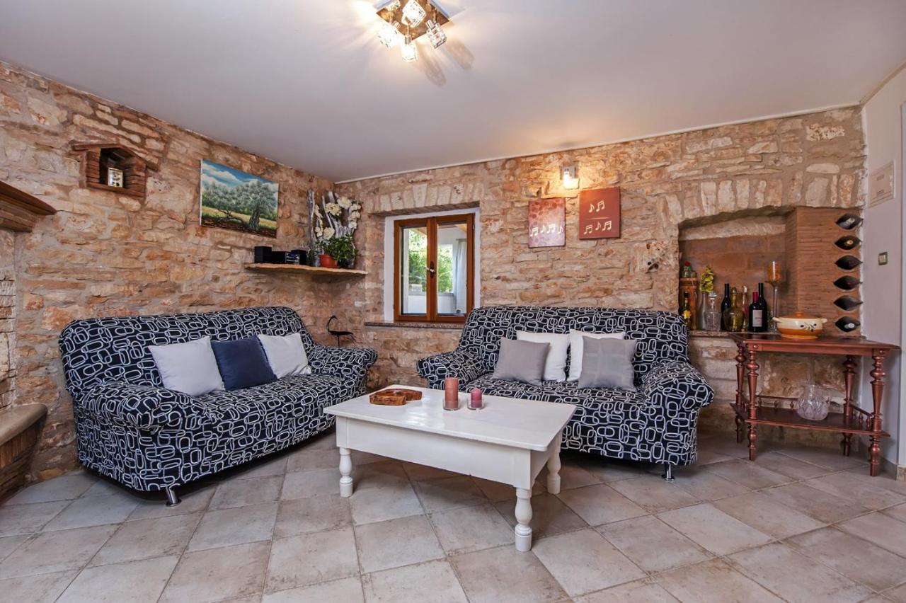 Holiday Apartment Daria 20 Ρόβινι Εξωτερικό φωτογραφία