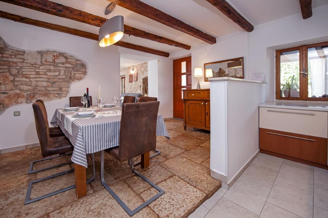 Holiday Apartment Daria 20 Ρόβινι Εξωτερικό φωτογραφία